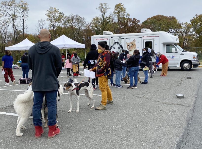 AWLA’s Fall Pets & People Community Wellness Event